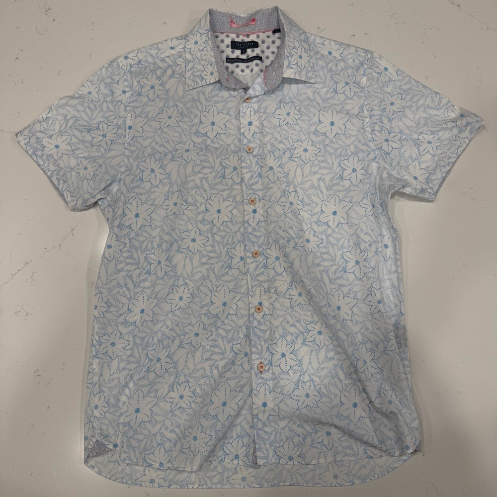 Ted Baker Men’s White Floral Print Short Sleeve Button Up Shirt - Large